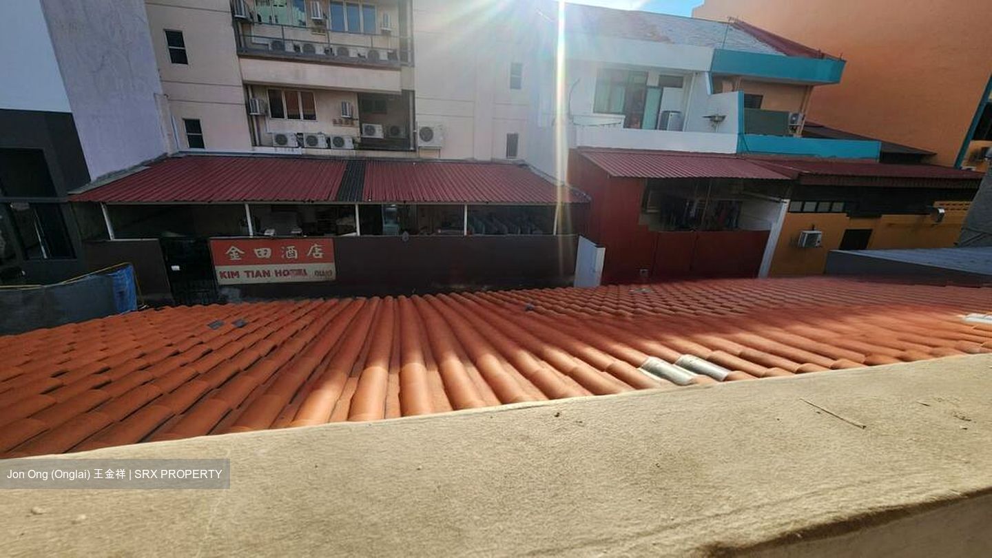 Lorong 14 Geylang (D14), Terrace #478068161